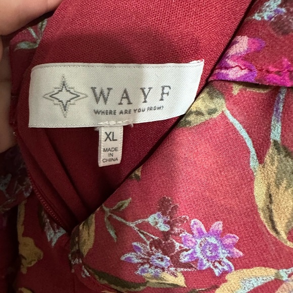 WAYF Womens Dress XL Burgundy Floral Tiered Ruffle Maxi Boho Romantic - Picture 3 of 8
